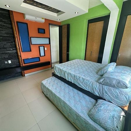Isla Cozumel Hotel Acapulco Bagian luar foto